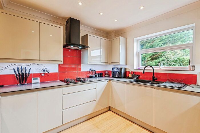 3 Bedroom Semi-Detached House For Sale In Maynard Road, Bristol, BS13
