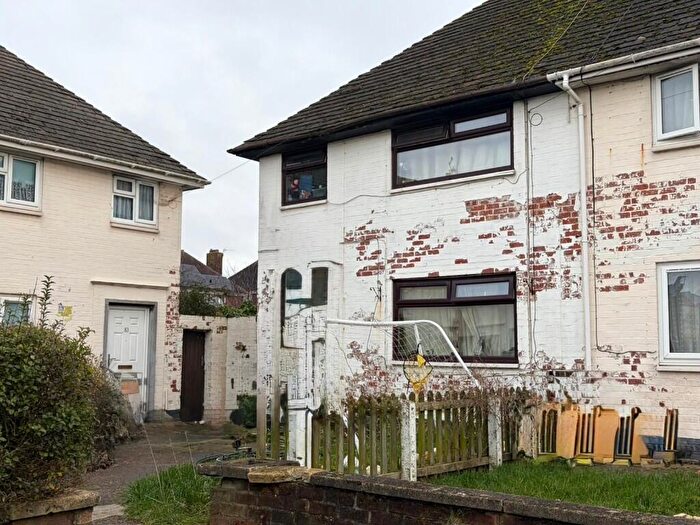 3 Bedroom Semi-Detached House For Sale In Branstree Road, Blackpool, Lancashire, FY4