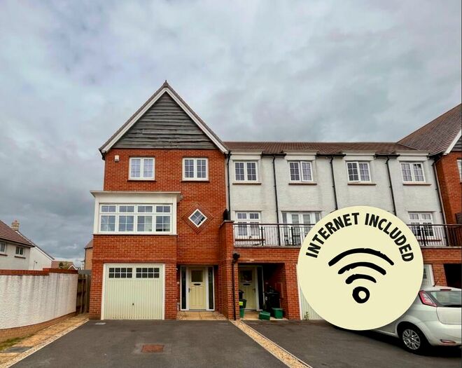 6 Bedroom End Of Terrace House To Rent In Great Clover Leaze, Cheswick Village, Bristol, BS16