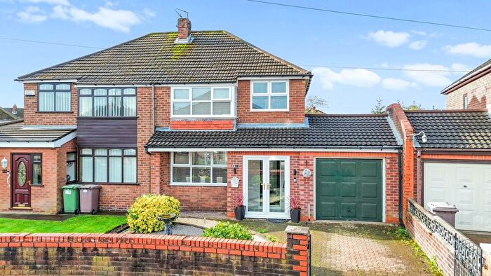 3 Bedroom Semi Detached House For Sale In Loweswater Crescent, Haydock, WA11