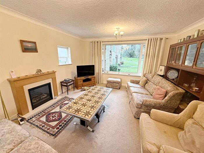 2 Bedroom Flat For Sale In Denston Court, Vesey Close, Sutton Coldfield, B74