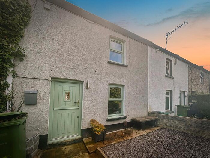 2 Bedroom House To Rent In Broadway, Pontypridd, CF37