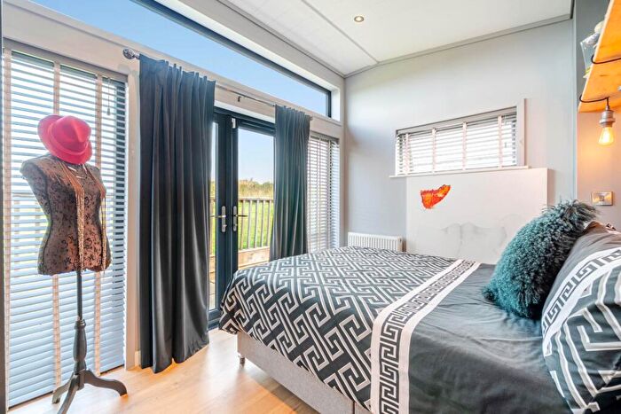 2 Bedroom Detached House For Sale In Pensilva, Liskeard, PL14
