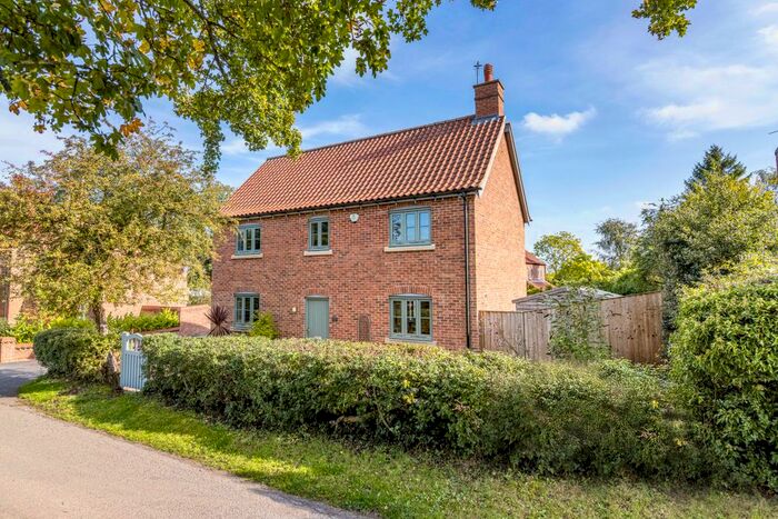 5 Bedroom Detached House For Sale In Back Lane, Eakring NG22