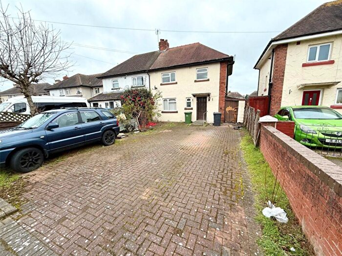 3 Bedroom Semi Detached House For Sale In Baskerville Road, Kidderminster, Worcestershire, DY10