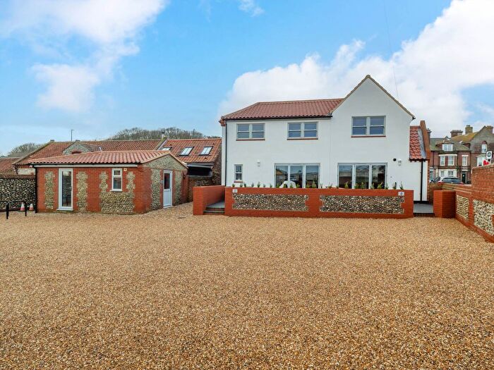 2 Bedroom Flat For Sale In Constantia House, East Runton., NR27