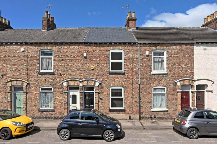 2 Bedroom Terraced House To Rent In Newborough Street, York, YO30