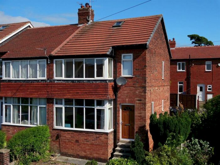 3 Bedroom House To Rent In Horsforth, Leeds, LS18