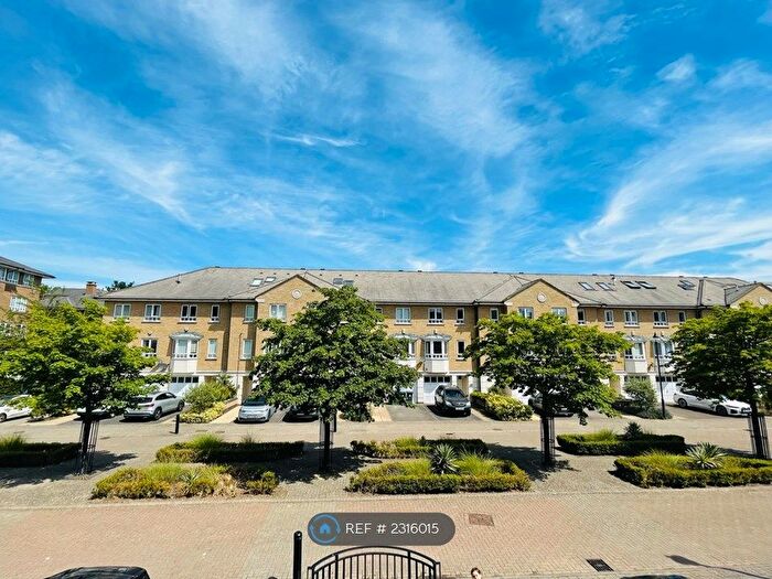 4 Bedroom Terraced House To Rent In May Bate Avenue, Kingston Upon Thames, KT2