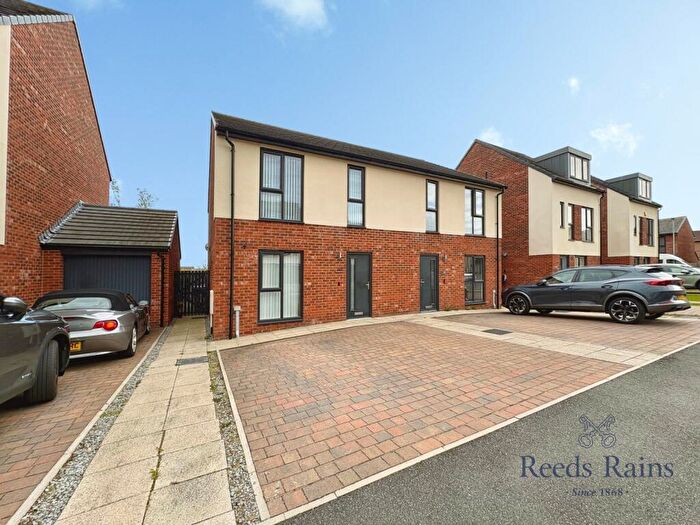 3 Bedroom Semi-Detached House For Sale In Doddington Drive, Cramlington, Northumberland, NE23