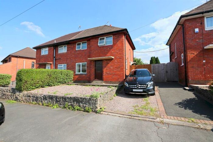 3 Bedroom Semi-Detached House For Sale In Berry Avenue, Breedon On The Hill, DE73
