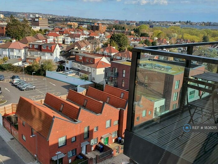 1 Bedroom Flat To Rent In Hendon Waterside, London, NW9