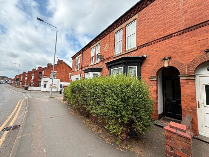 3 Bedroom Terraced House To Rent In Derby Road, Loughborough, LE11