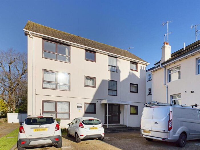 2 Bedroom Flat To Rent In Rissom Court, Harrington Road, BN1