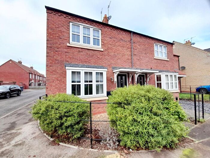 3 Bedroom Semi Detached House To Rent In Bob Rainsforth Way, Gainsborough, DN21