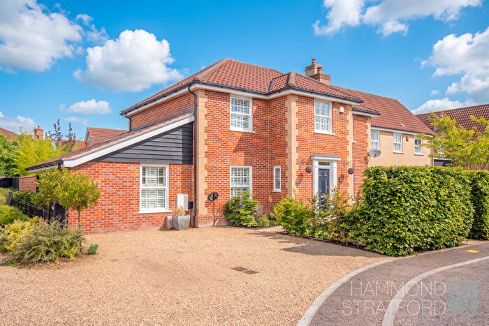 4 Bedroom Detached House For Sale In Sowdlefield Walk, Mulbarton, NR14
