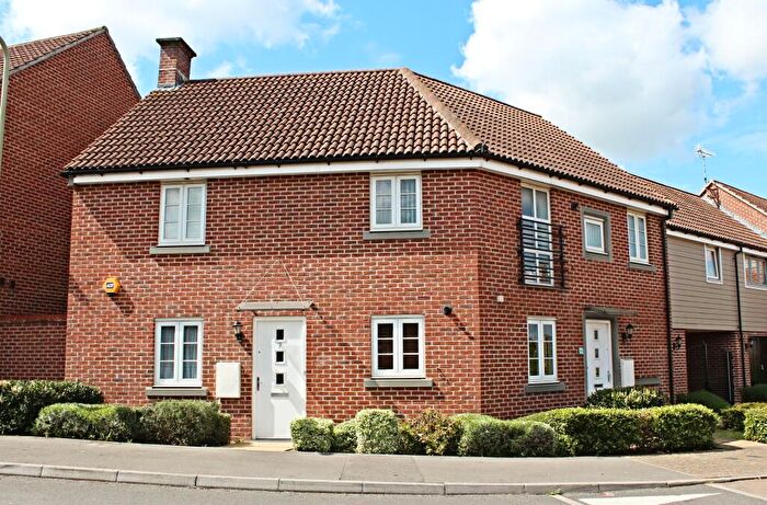 2 Bedroom Ground Maisonette To Rent In Carter Drive, Basingstoke, Hampshire, RG24