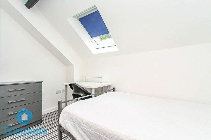 2 Bedroom Apartment To Rent In Henry Road, Lenton, NG7