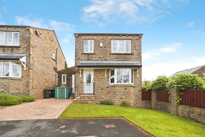 3 Bedroom Detached House For Sale In Highoak Garth, Oakworth, Keighley, BD22