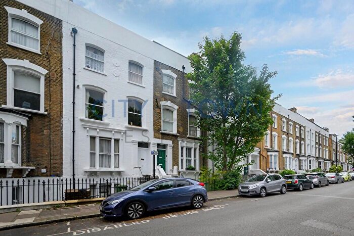 1 Bedroom Flat To Rent In Grosvenor Avenue, London, N5