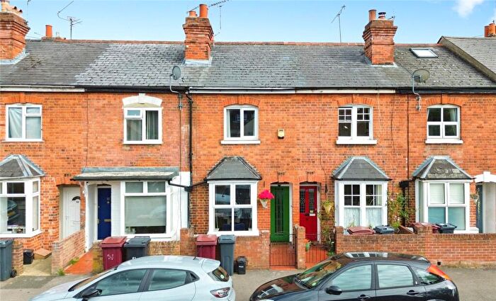 2 Bedroom Terraced House For Sale In Cranbury Road, Reading, Berkshire, RG30