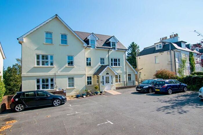 1 Bedroom Flat To Rent In New Town, Uckfield, TN22