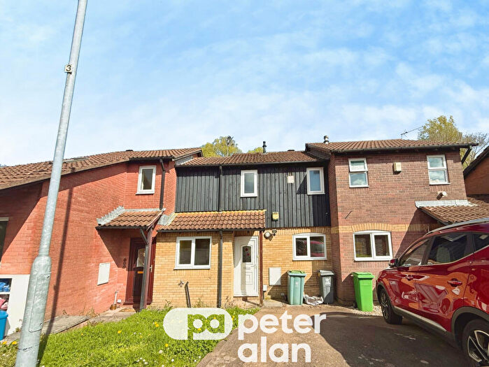 2 Bedroom House To Rent In Birkdale Close, CF3