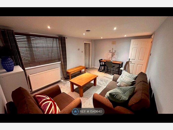 1 Bedroom Flat To Rent In West Dulwich, London, SE21