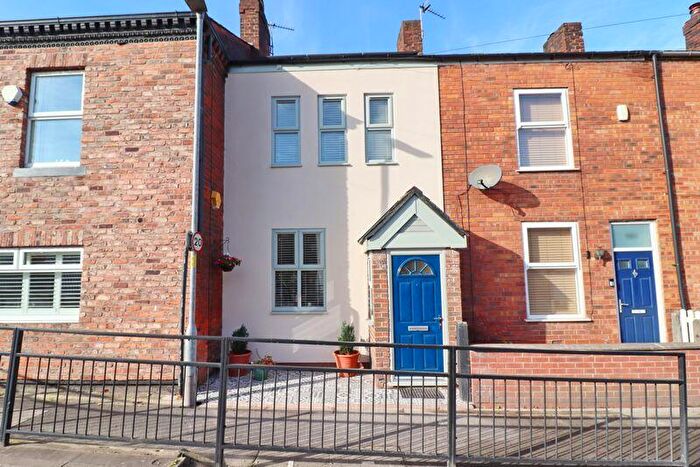 2 Bedroom Terraced House For Sale In Higher Green Lane, Astley, Tyldesley, Manchester, M29