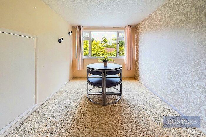 1 Bedroom Flat To Rent In Cameron House, Lyndhurst Road, SP5