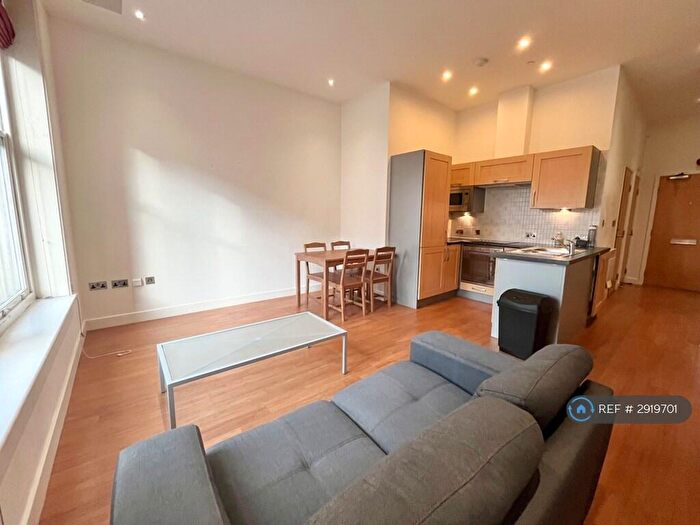 2 Bedroom Flat To Rent In Castle Exchange, Nottingham, NG1