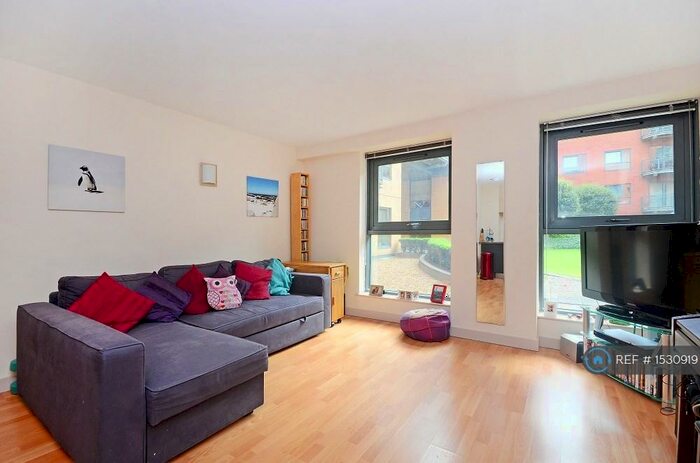 1 Bedroom Flat To Rent In West One City Sheffield, Sheffield, S1