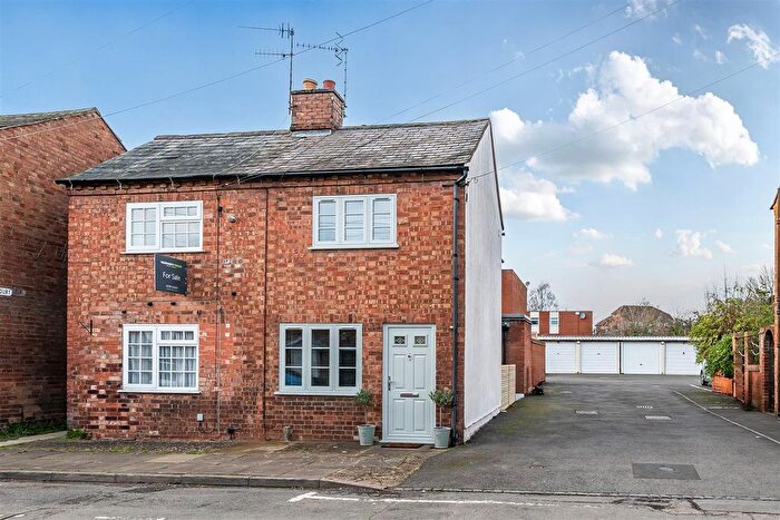 2 Bedroom Semi Detached House For Sale In Shakespeare Street, Stratford-Upon-Avon, CV37