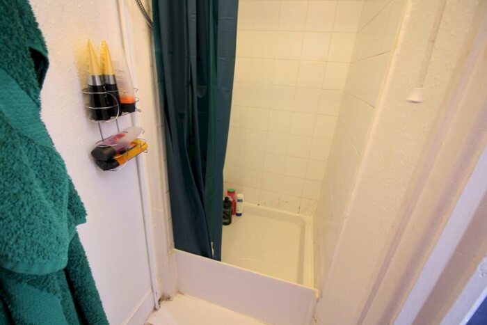 1 Bedroom Flat To Rent In Llanbleddian Gardens, Cathays, CF24