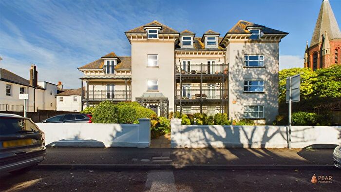 2 Bedroom Flat To Rent In Tennyson Road, Sonnet Court, BN11