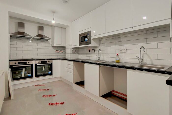 1 Bedroom Semi-Detached House To Rent In Hospital Way, London, Greater London, SE13