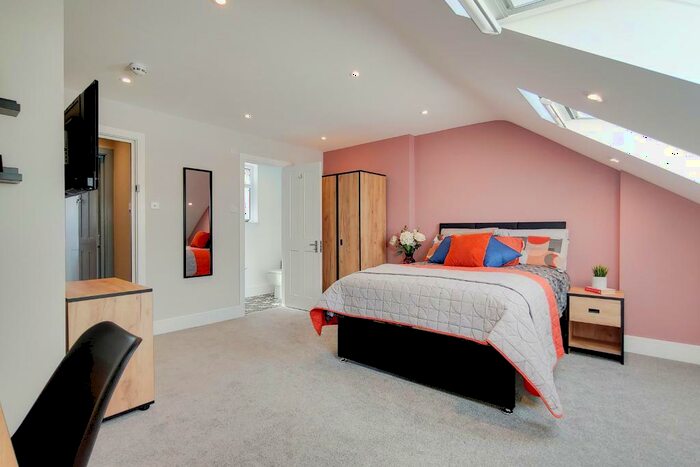 1 Bedroom House Of Multiple Occupation To Rent In Springrice Road, Hither Green, London, SE13