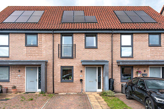 2 Bedroom Terraced House For Sale In Quarterbridge Road, Fishponds, Bristol, Gloucestershire, BS16