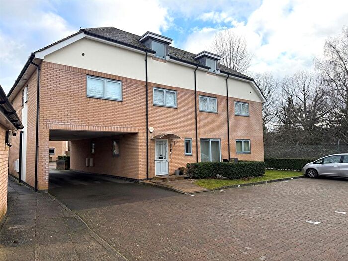1 Bedroom Flat For Sale In Southam Mews, Croxley Green, WD3