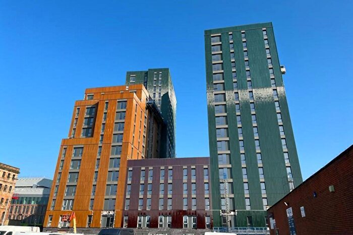 1 Bedroom Flat To Rent In Clyde Place, Glasgow, G5