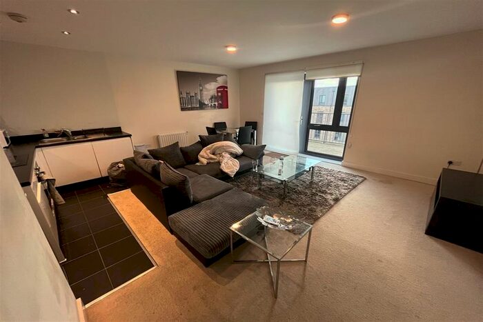 2 Bedroom Flat To Rent In Fisher Close, London, SE16