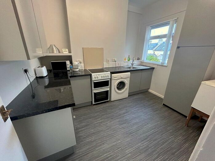 1 Bedroom Apartment To Rent In B Windsor Avenue, Carrickfergus, BT38