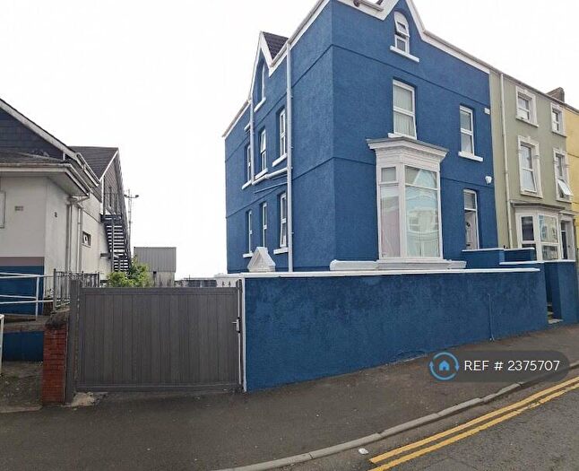 9 Bedroom Terraced House To Rent In Bryn Road, Brynmill, Swansea, SA2