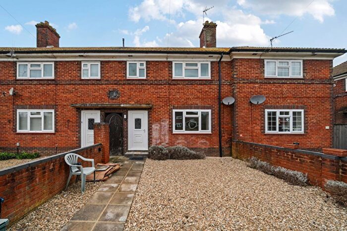 3 Bedroom Terraced House To Rent In Croft Road, Marston, OX3