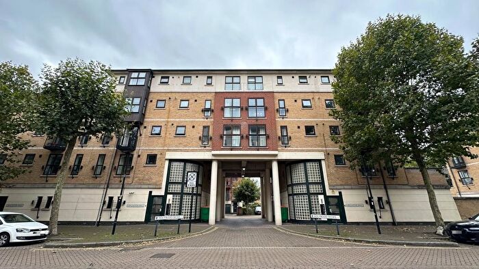 2 Bedroom Flat For Sale In Lancaster Hall, Wesley Avenue, London, E16