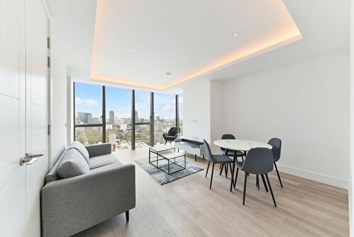 1 Bedroom Flat To Rent In City Road, Bollinder Place, Islington, London, EC1V