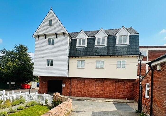 1 Bedroom Flat For Sale In Buttercross Lane, Epping, CM16