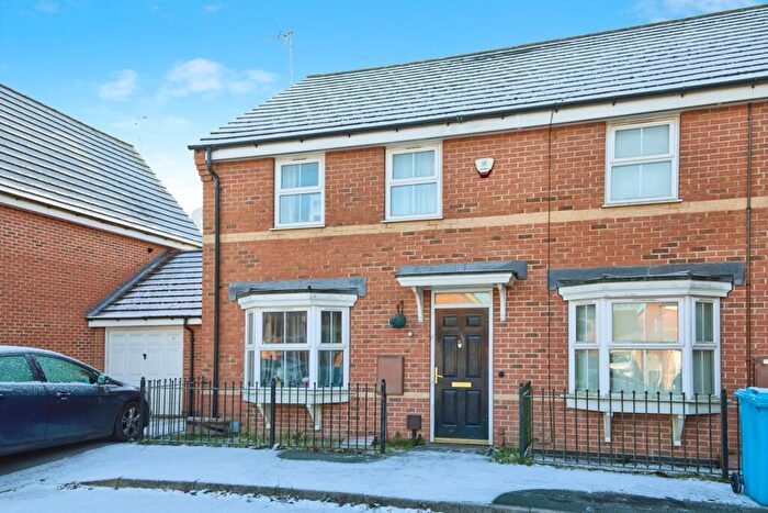 3 Bedroom End Of Terrace House For Sale In Damson Grove, Alvaston, Derby, Derbyshire, DE24