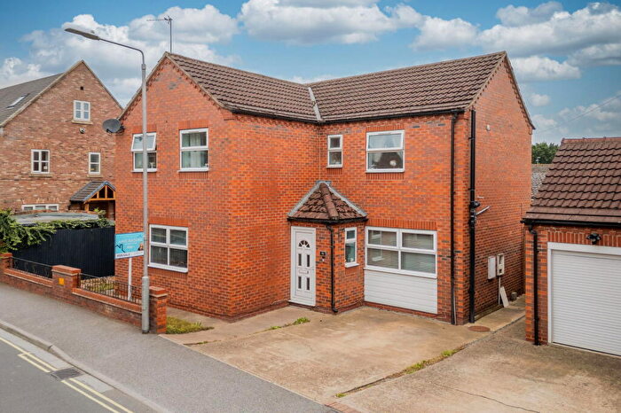 4 Bedroom Detached House For Sale In Flatgate, Howden, Goole, DN14