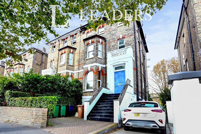 Studio To Rent In Waldram Park Road, London, SE23